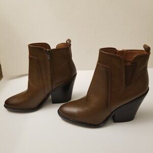 Franco  Sarto  Brown Leather Ankle Boots  NWOT  size 10